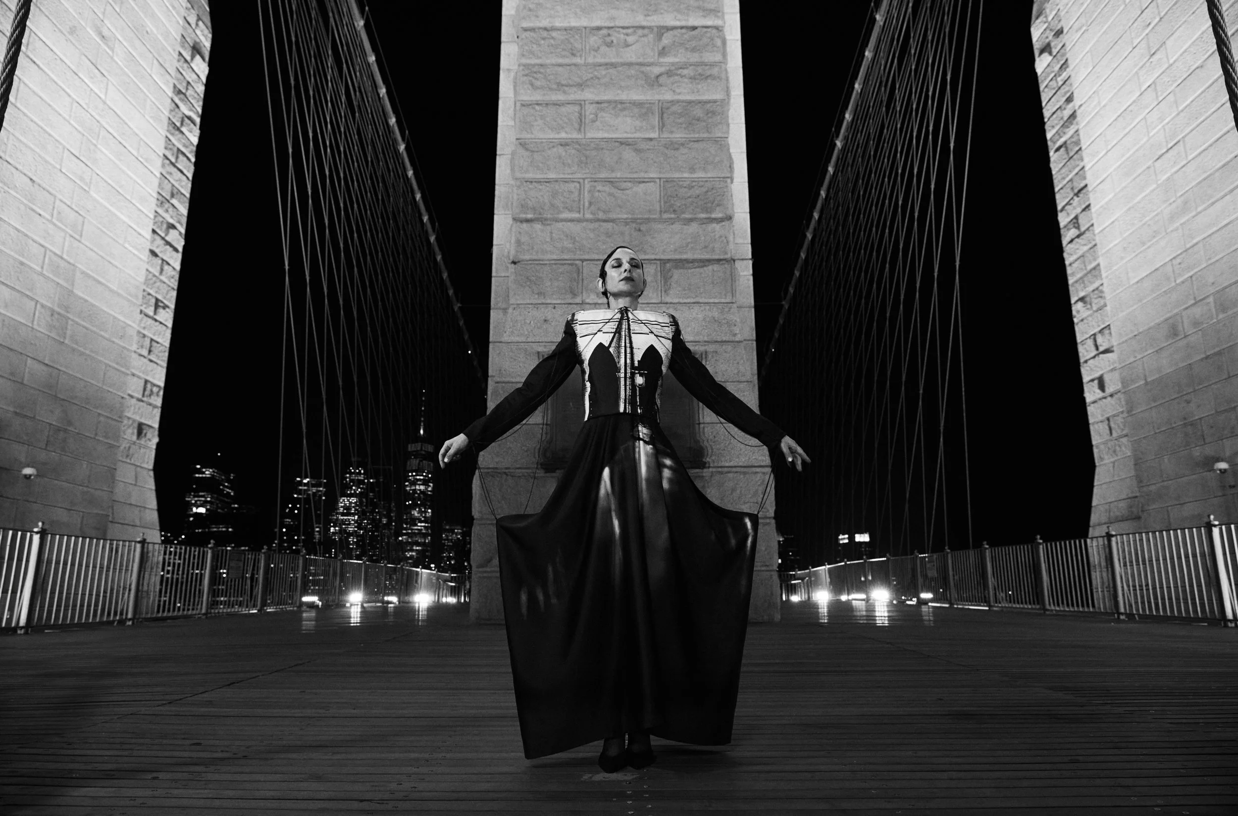 250922_Embodied_Moments_03_Brooklyn_Bridge_217.jpg