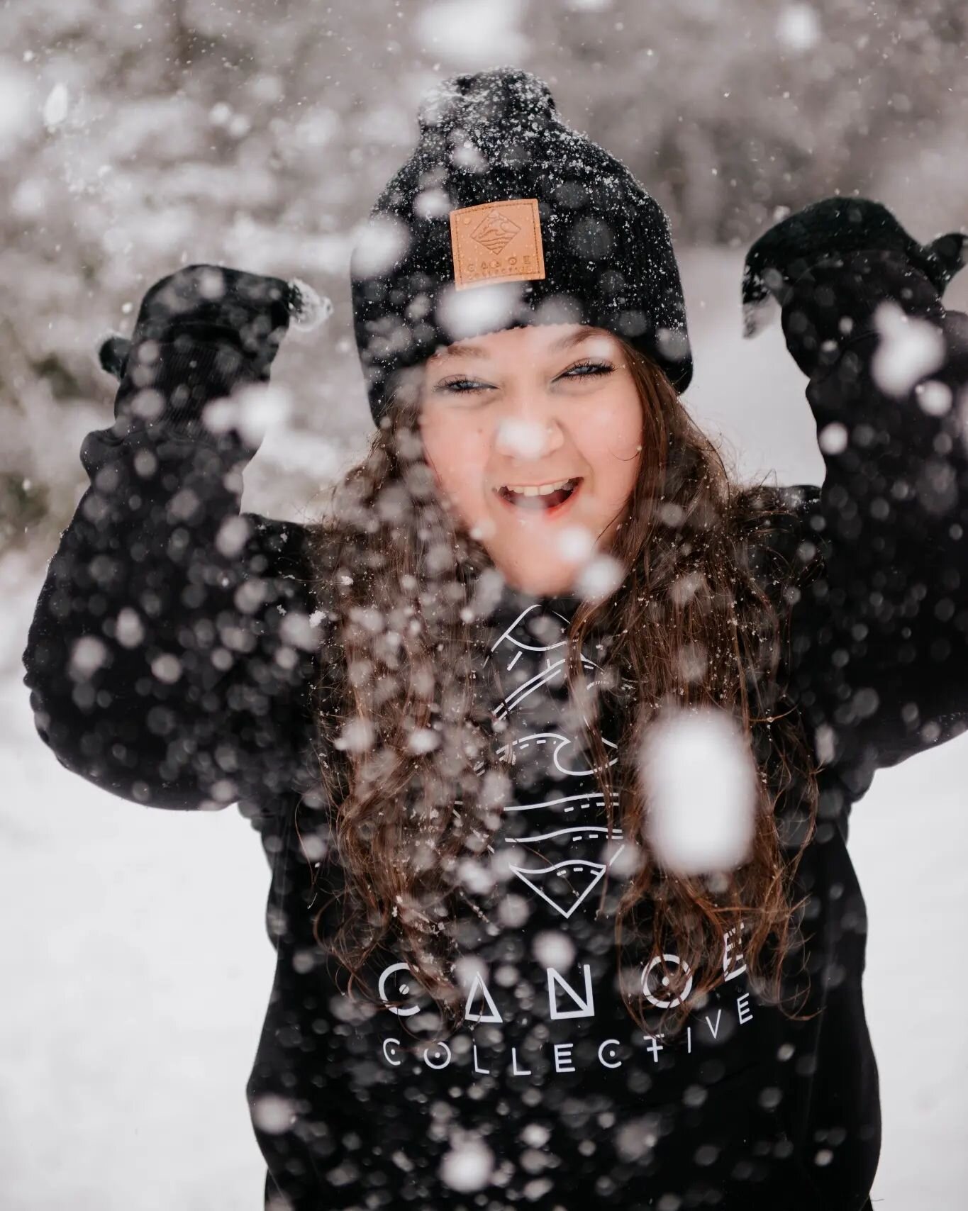 Did you know that @canoe_collective apparel isn't just for adults?

Unleash your inner child and make sure to play every so once in a while!

❄️❄️❄️