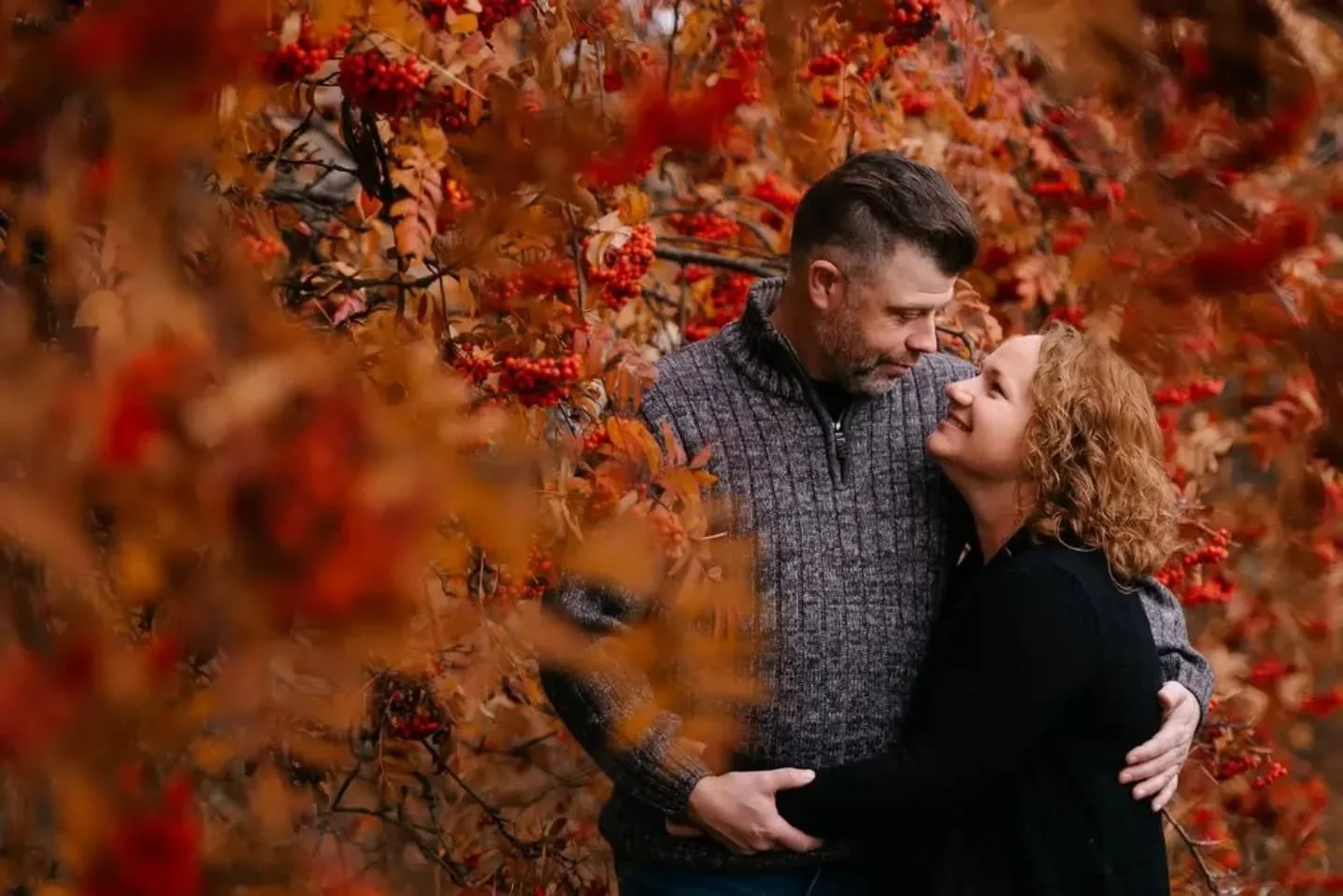 🍂 📸🍂

Oh the leaves are turning, the colors will be bright,
Your photos with P.Tography will be pure delight!

But hurry, don&rsquo;t wait, don&rsquo;t dawdle, don&rsquo;t stall,
This Unbe&rsquo;leaf&rsquo;able special is best of them all!

Book b