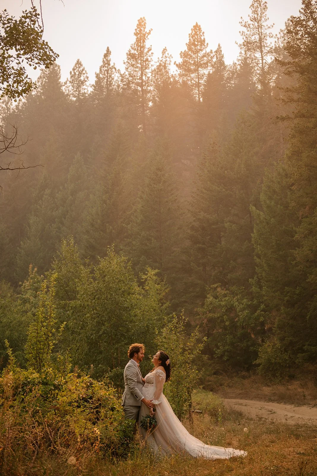Salmon Arm Wedding Photography at Shylynn Ranch