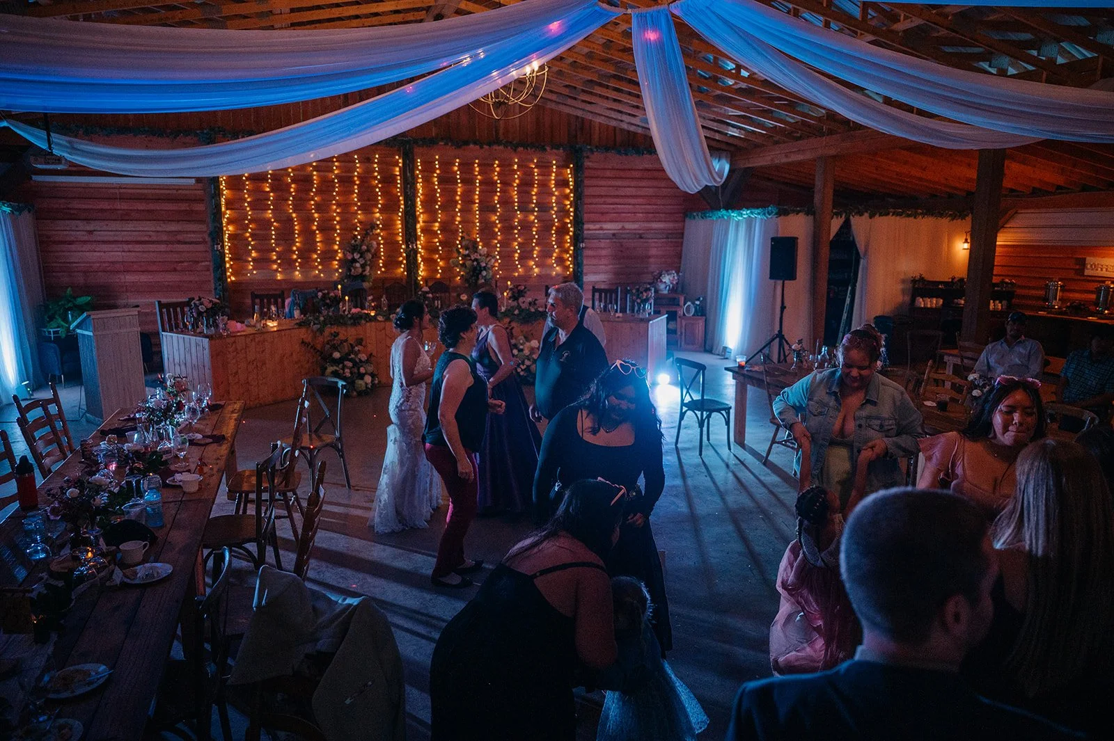 Wedding photography in Salmon Arm at Little Creek Ranch