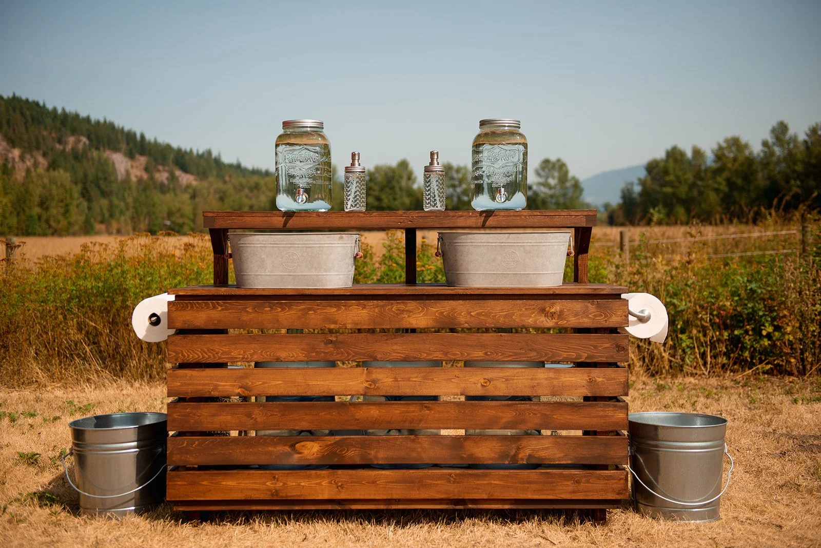 Wedding photography in Salmon Arm at Dolan Creek Farms