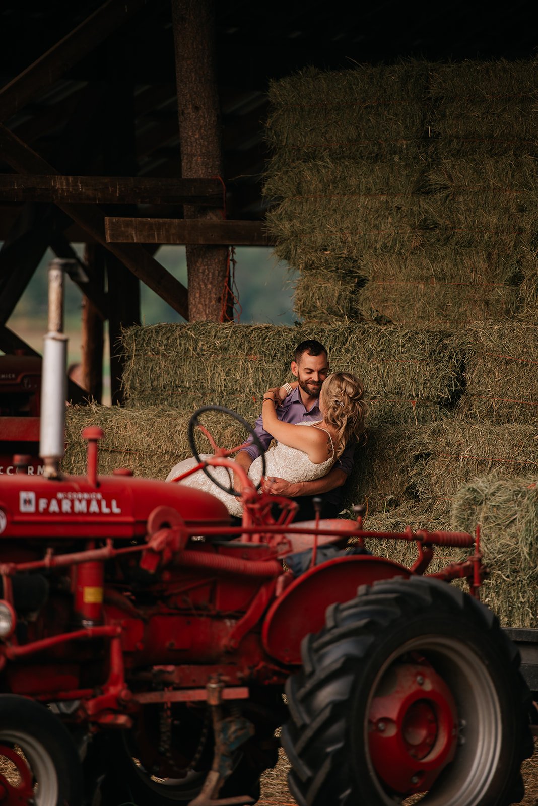 Wedding photography in Salmon Arm at Dolan Creek Farms