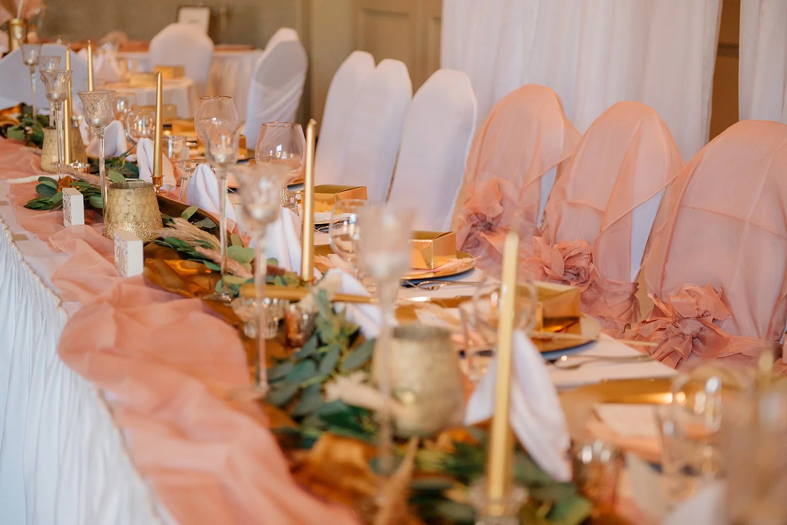 Wedding photography in Salmon Arm at Prestige Harbourfront Hotel