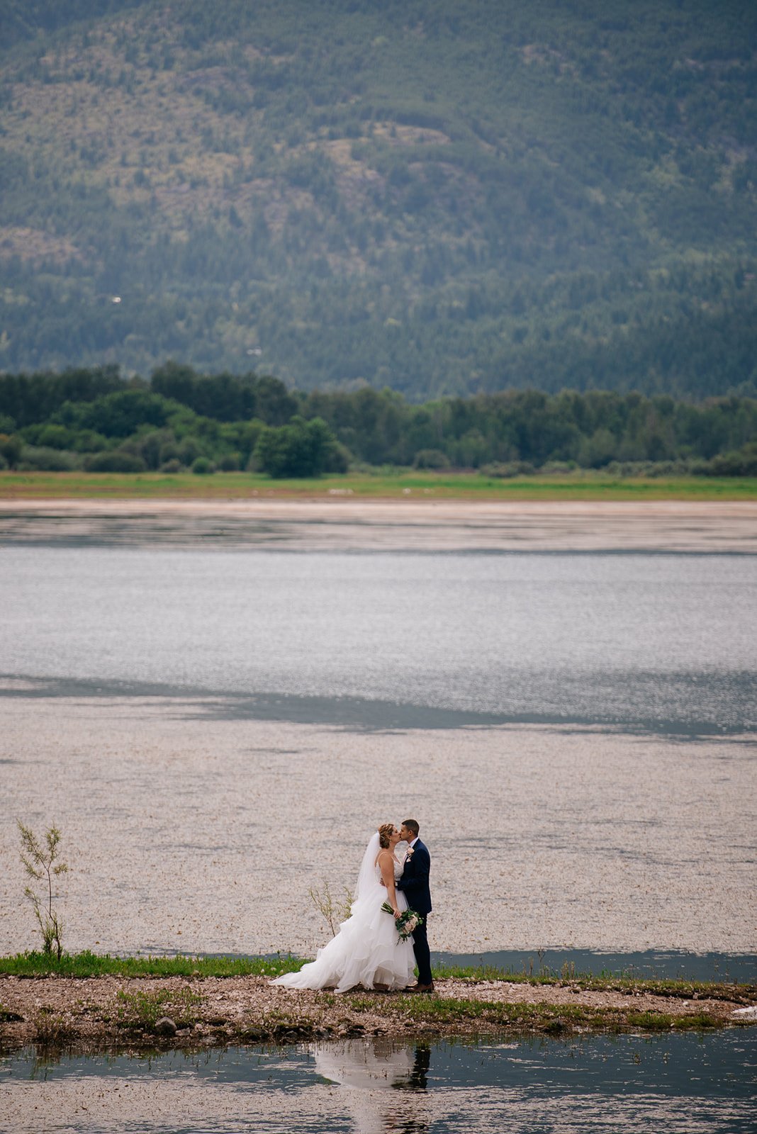 Wedding photography in Salmon Arm at Prestige Harbourfront Hotel