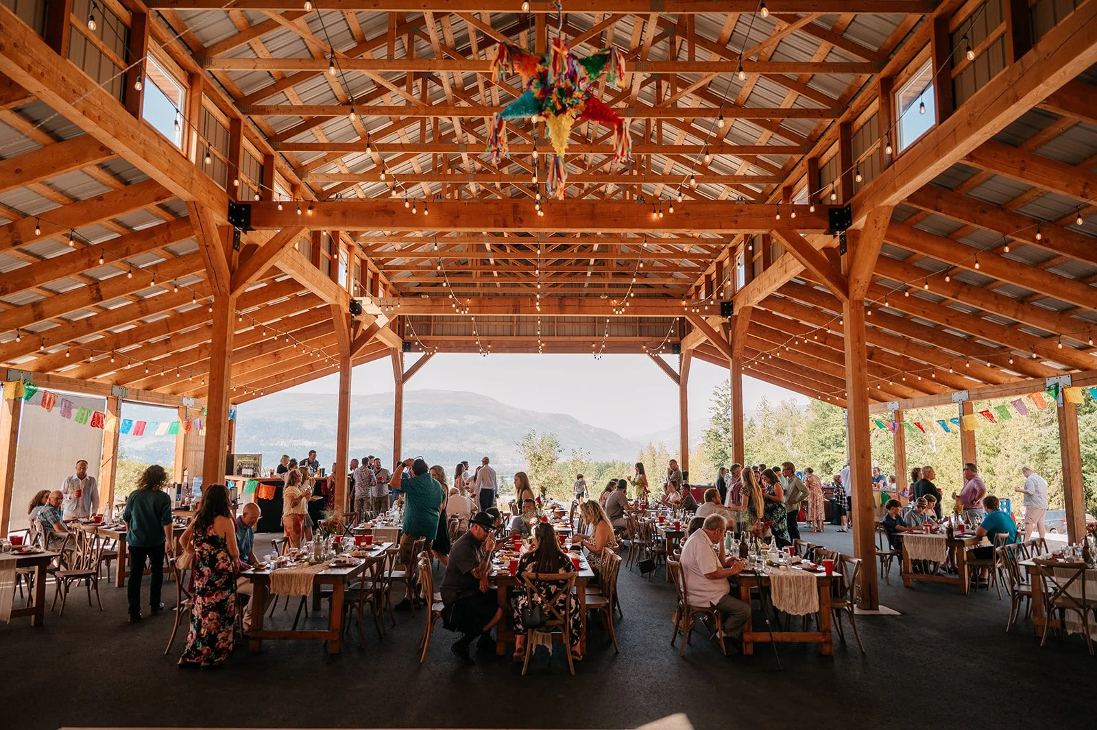 Wedding photography in Tappen BC at Copperview Farms