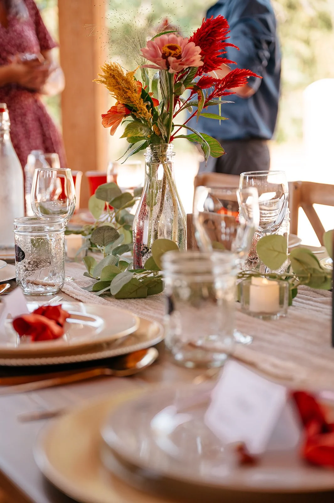 Wedding photography in Tappen BC at Copperview Farms