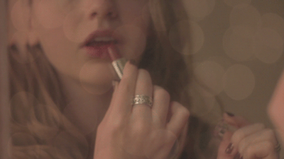Lipstick.gif