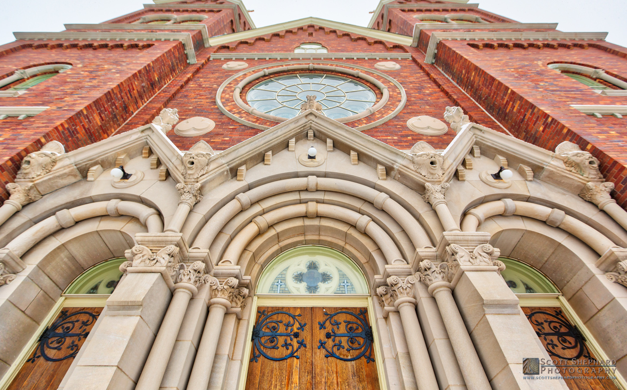 St. Anthony's of Padua-8437_Aurora2017_HDR.jpg