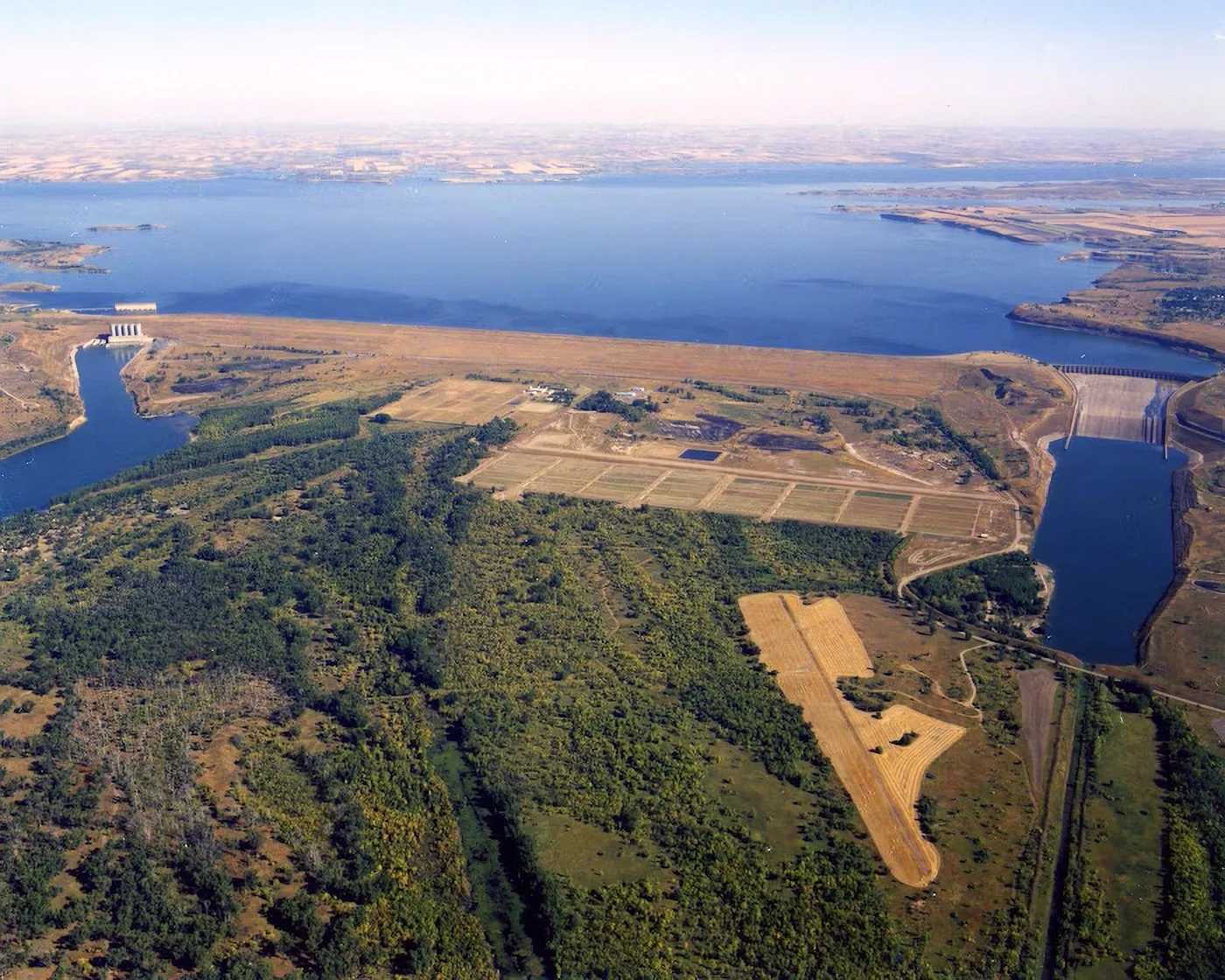Garrison Dam - North Dakota.jpg