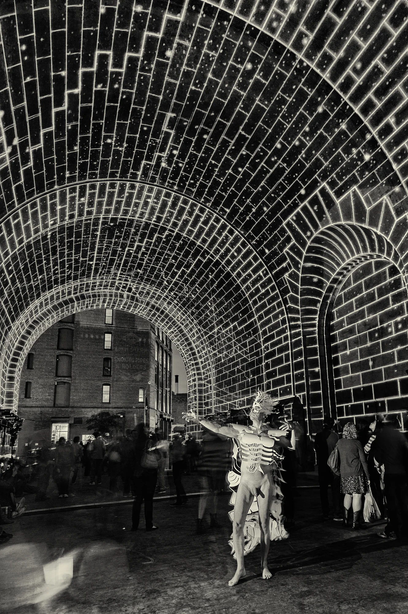night-paper-dumbo-1