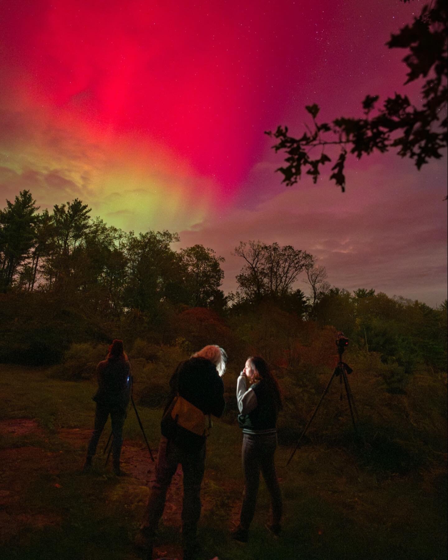We were so happy to come along last night to spend time with Pete, Angela and Stefanie- the organizers of the upcoming @wildabandonevent 10/22 and 23 at the  Old Game Farm. The massive solar storm and all the good times exploring the grounds at night