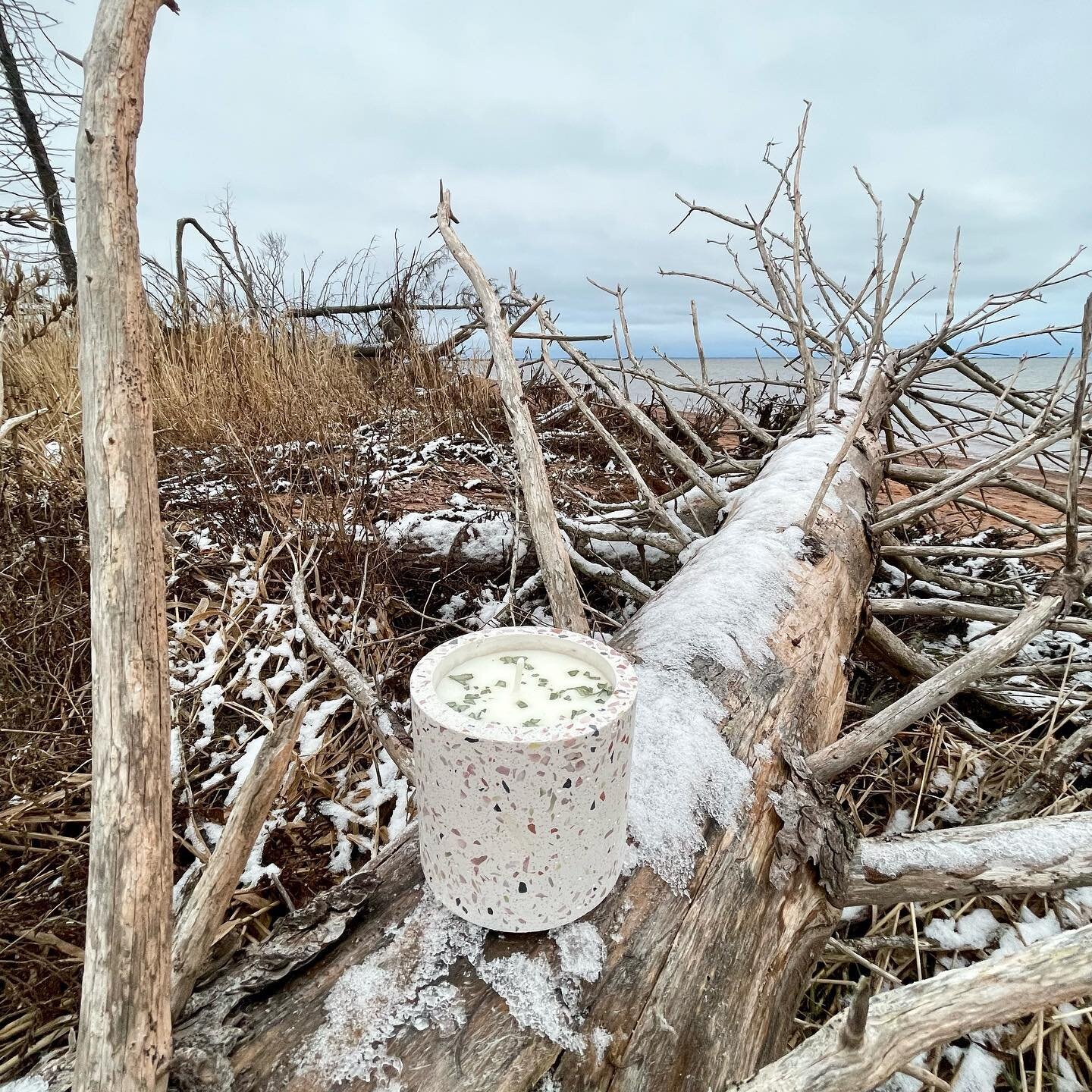 Our Terrazzo candle is available in Eucalyptus Essential Oil. Once your candle is done simply wash out the vessel with hot soap and water and reuse it.