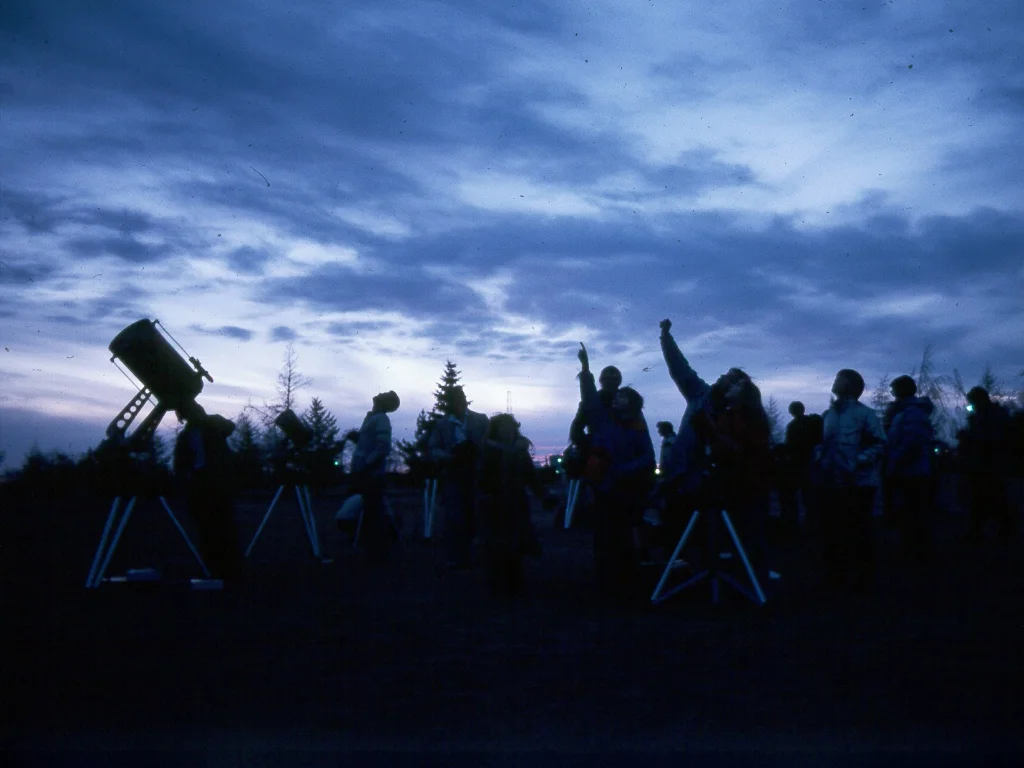 Amateur Astronomy.jpg