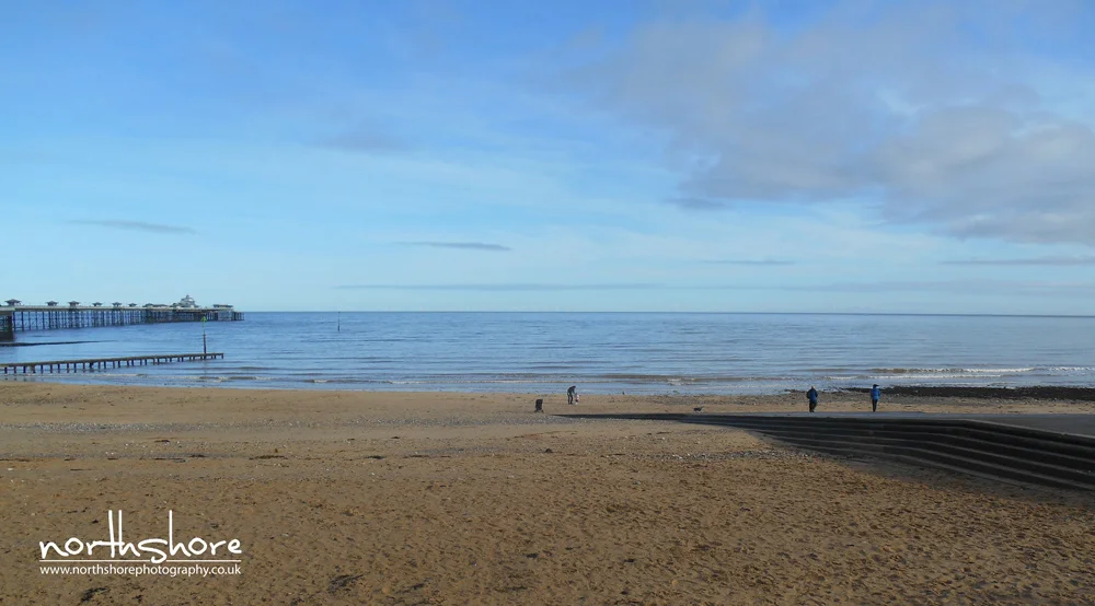 Llandudno-Beach-picture.jpg