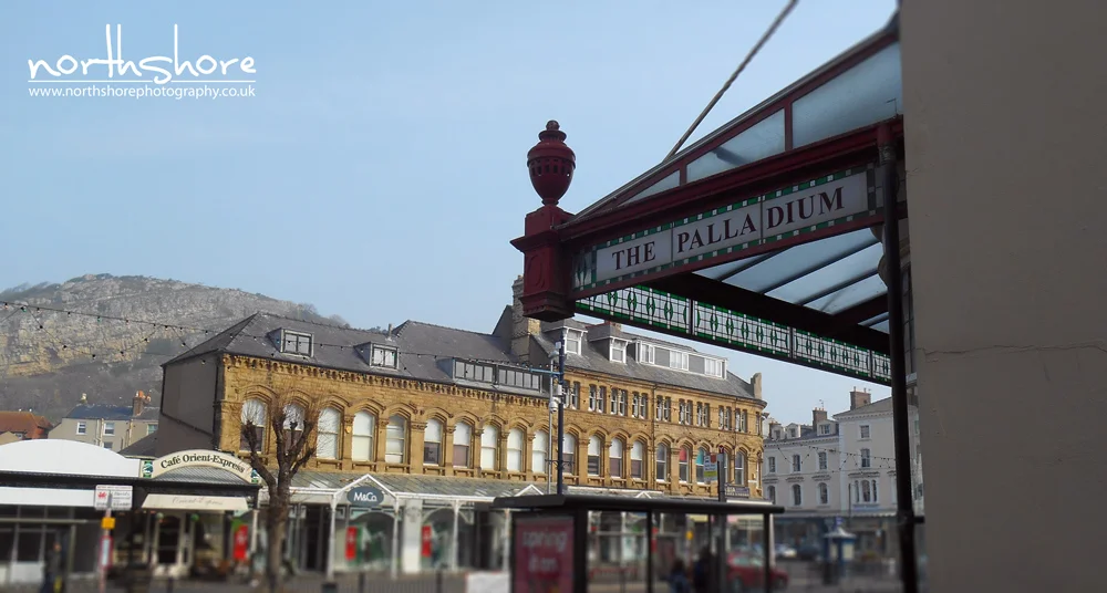 Wetherspoons-Llandudno-picture.jpg