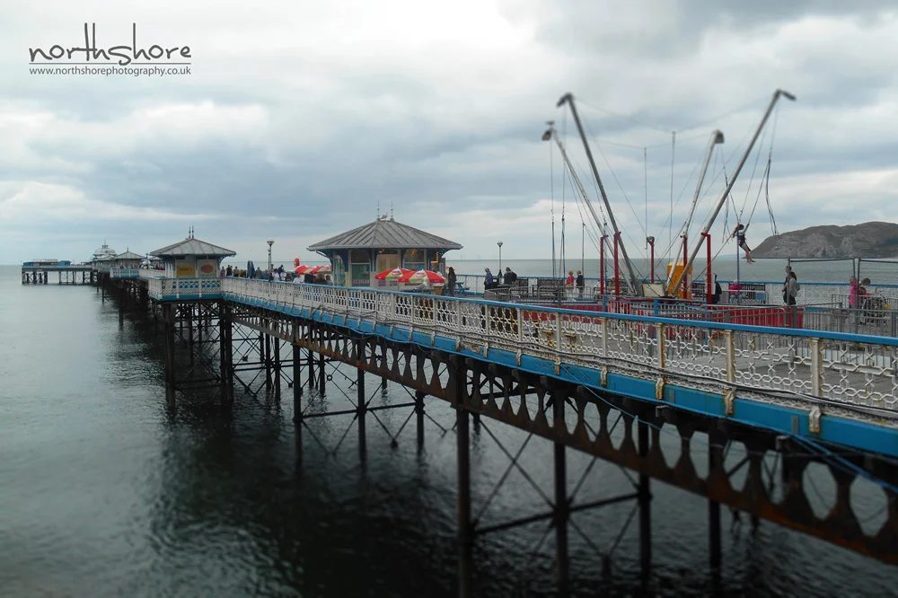 Llandudno-Pier-picture.jpg