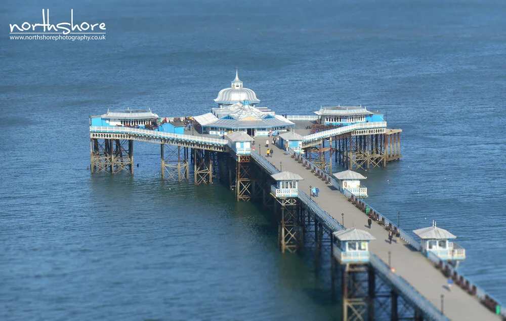 Llandudno-Pier-picture.jpg