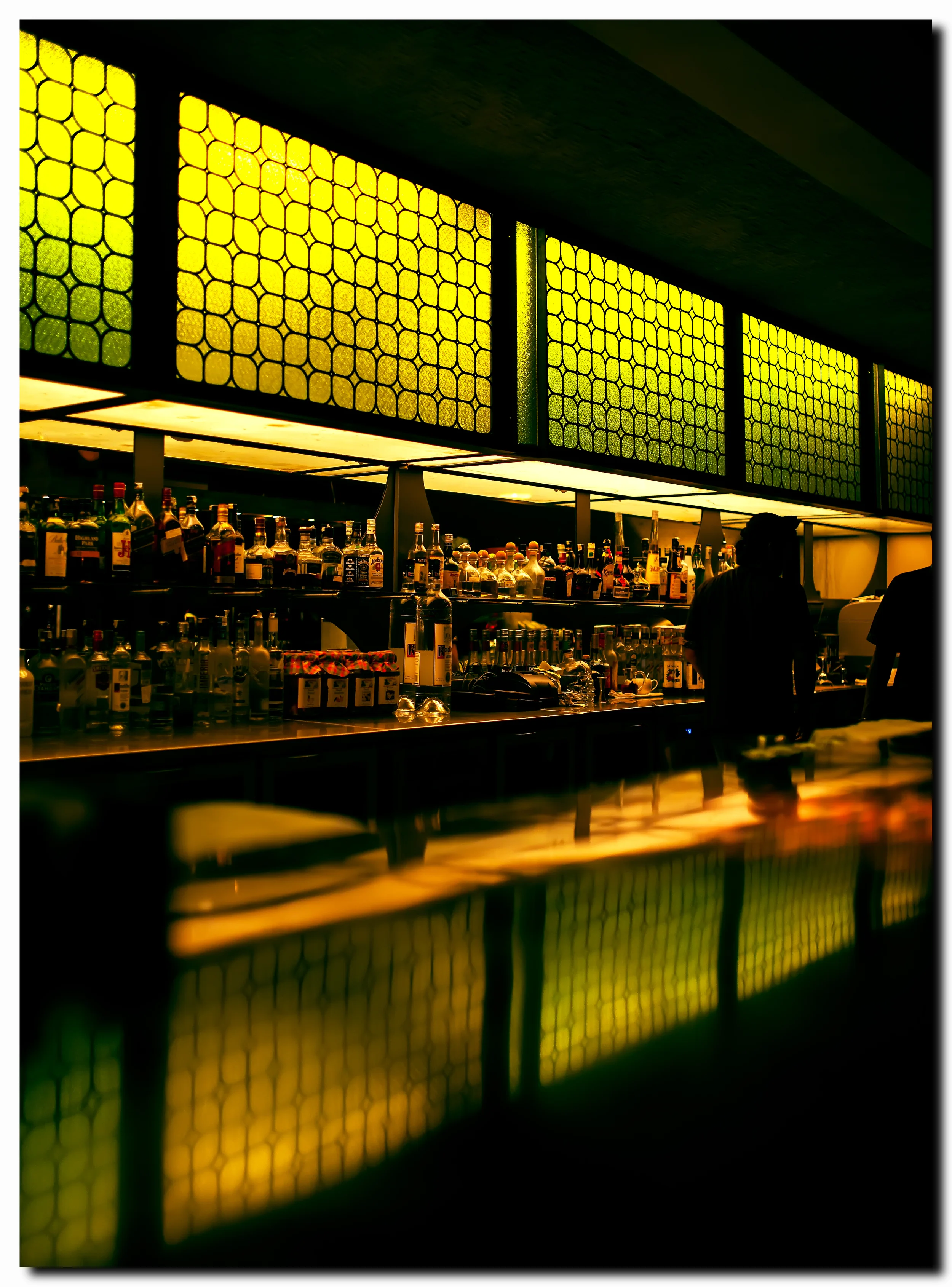 Metis Bar.jpg
