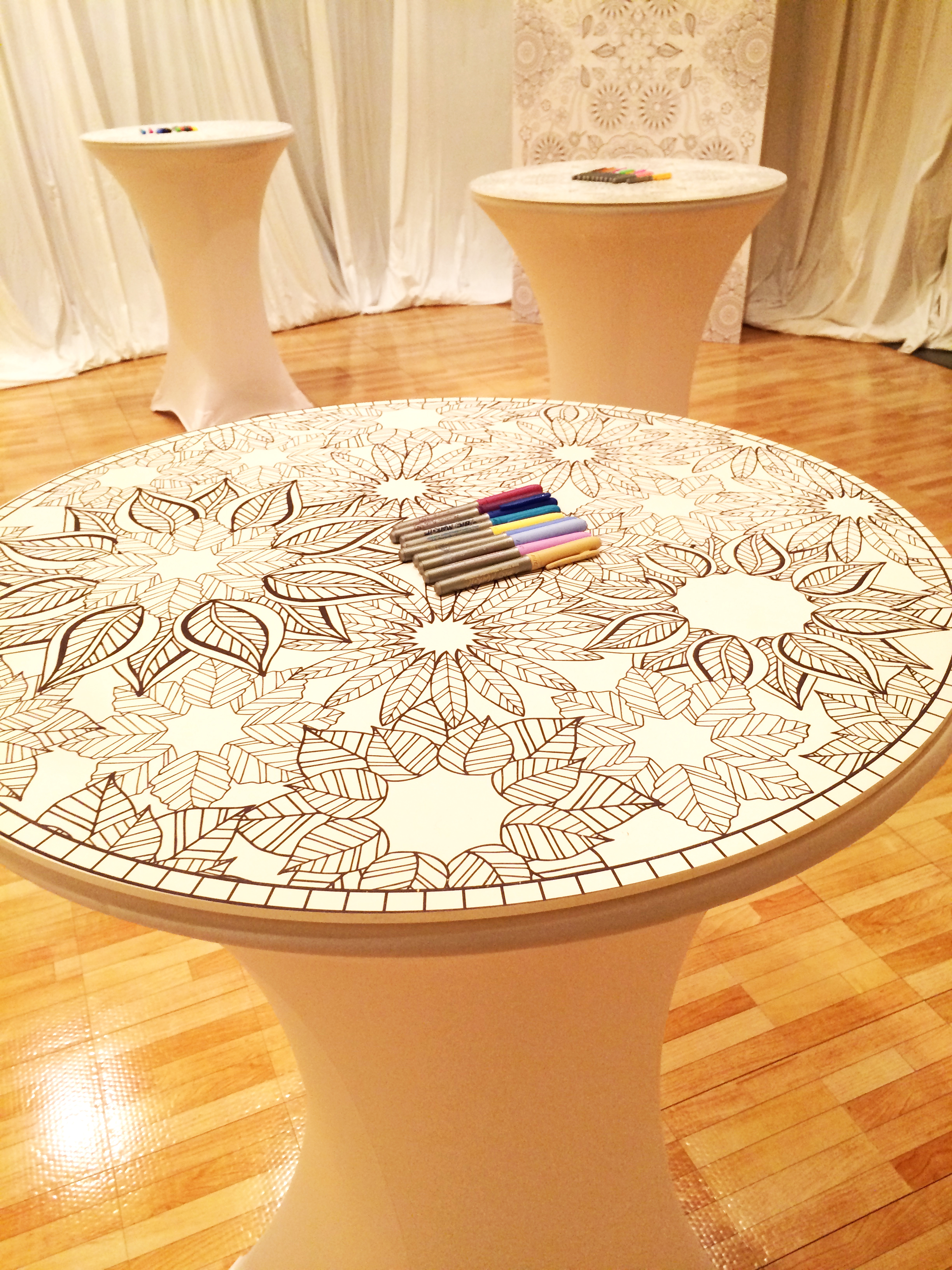Alt Summer 2015 Squarespace Lounge featuring Artwork by Jenean Morrison. 