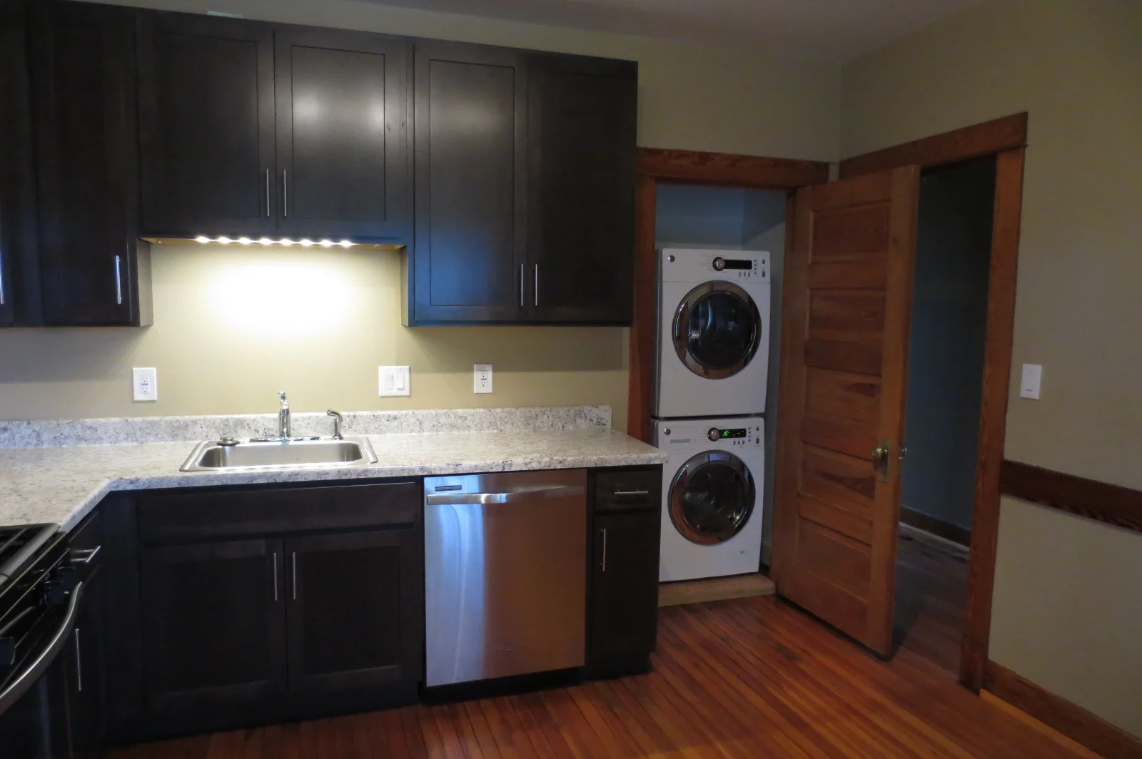 Kitchen, Laundry Closet