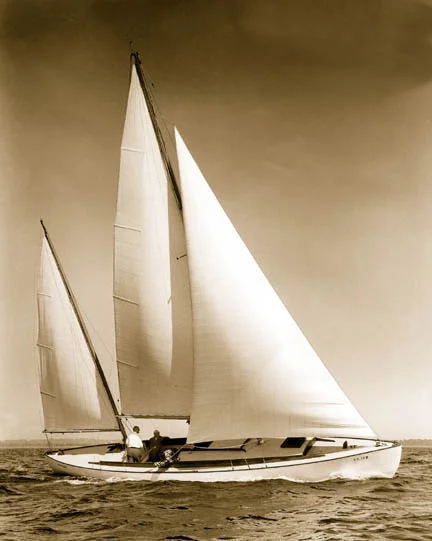 Arion, S.Herreshoff 42' - Early sail.