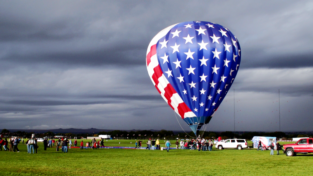 balloon-dark-sky-5.png
