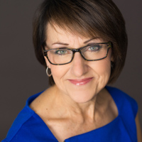 Woman’s professional business headshot, Peoria, Illinois