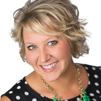 Woman’s professional business headshot, Springfield, Illinois