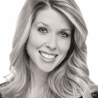 Woman’s professional business headshot, Lincoln, Illinois