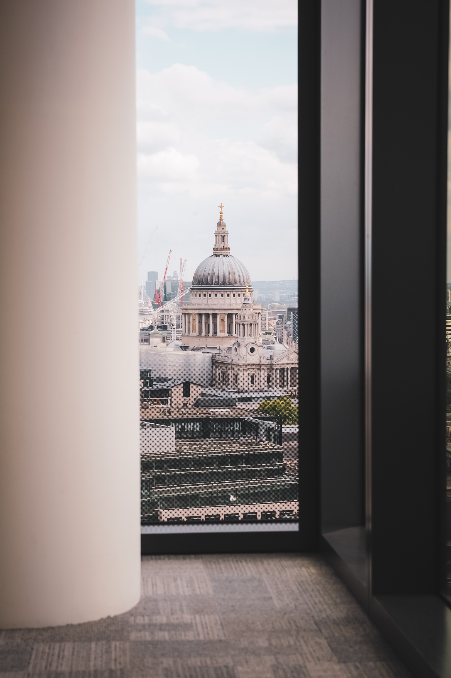 Corporate Photographer London UK Office Interior © Scott Ramsey Photography