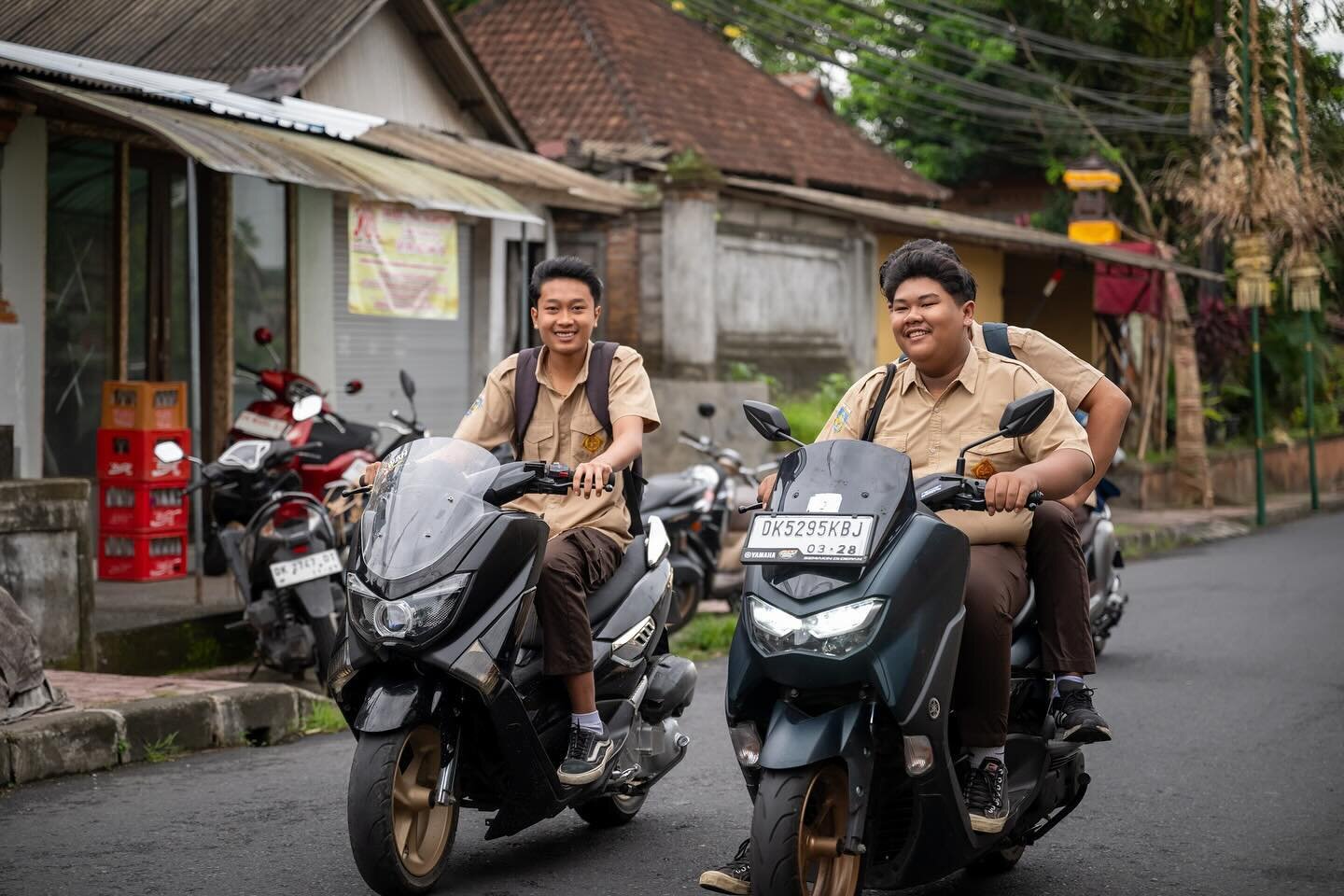 While exploring Ubud, I couldn&rsquo;t help but notice the immense popularity of mopeds in Indonesia. It&rsquo;s fascinating to see how people rely on these two-wheeled machines for their daily commute and transportation needs. They effortlessly mane