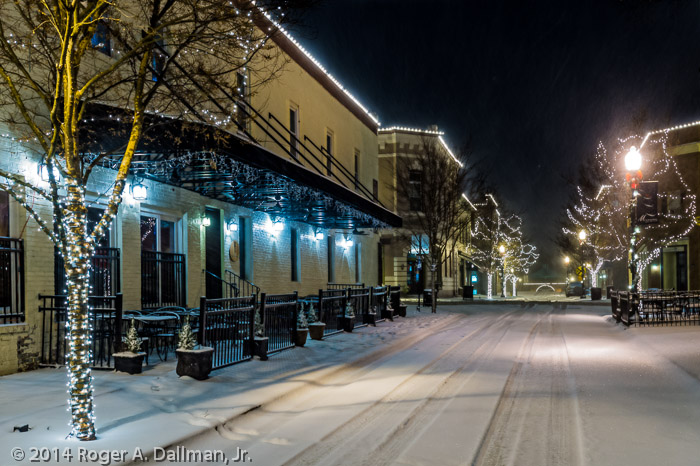 Old Town Manassas snow shower