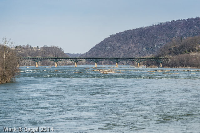 Potomac River rolling towards DC