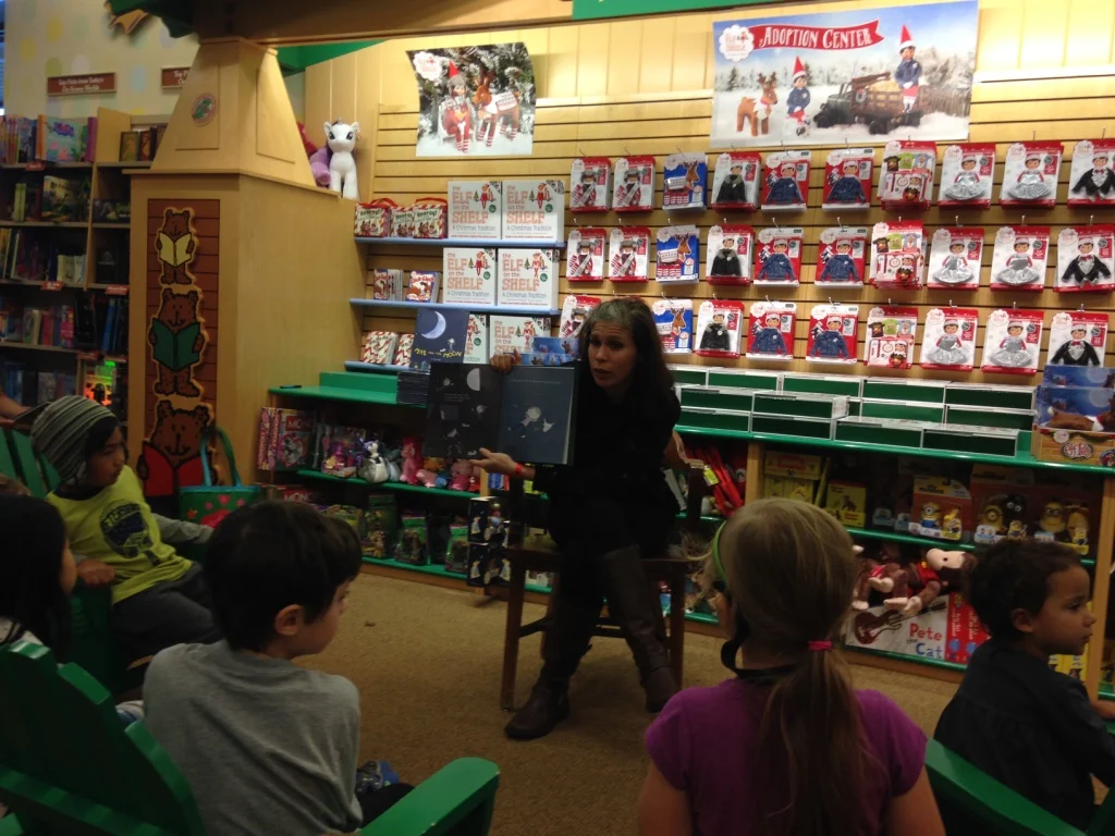 Jami Gigot read at Barnes and Noble