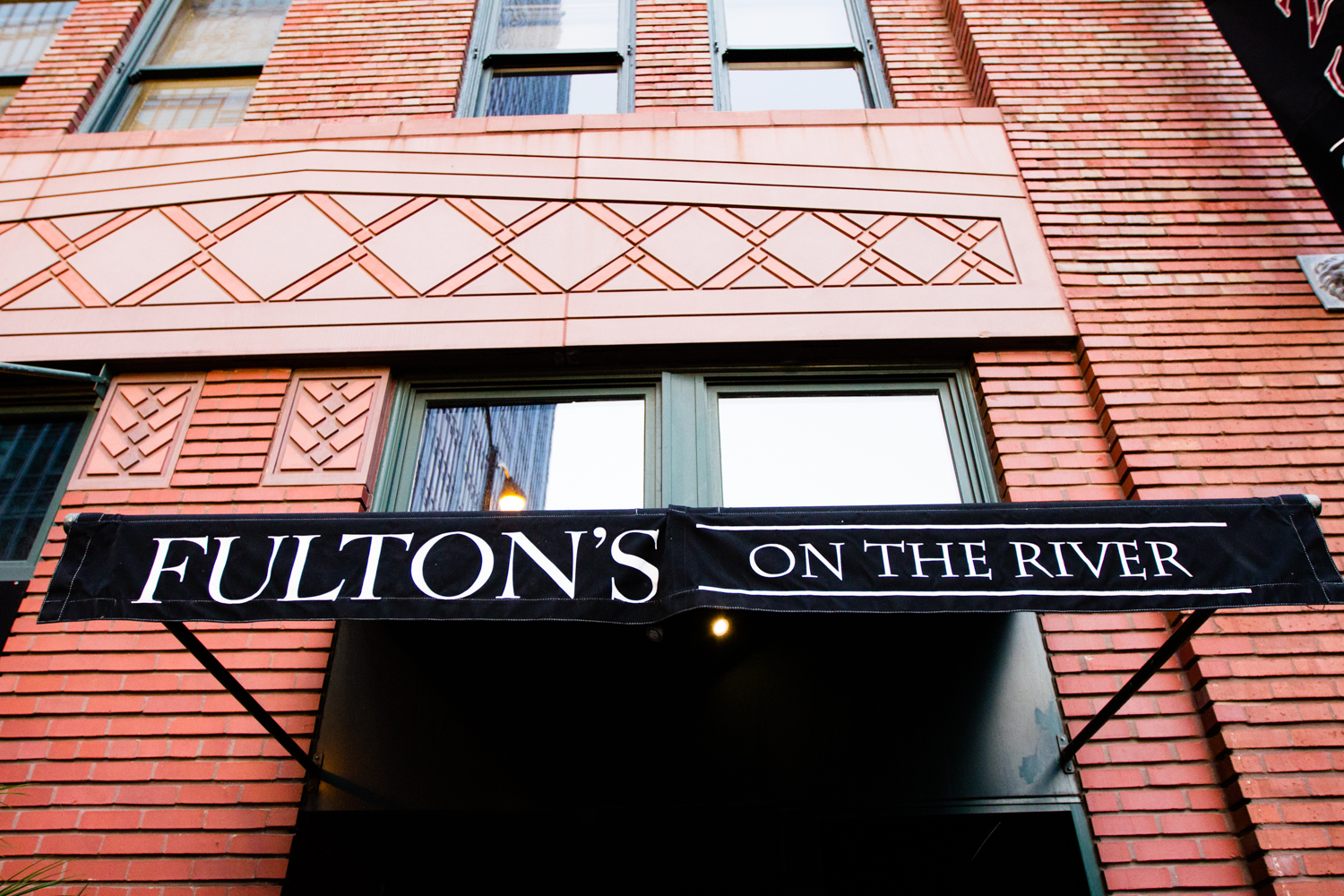 fultons_on_the_river_wedding_chicago_photographer-085.jpg