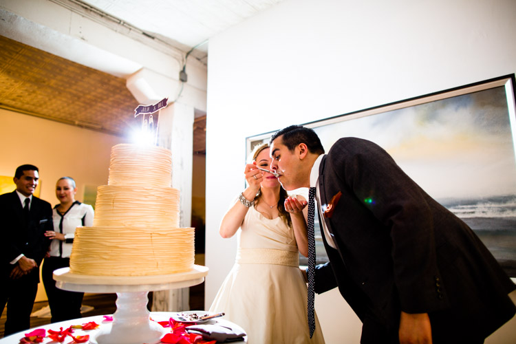 chicago_wedding_photography_at_gruen_gallery-104.jpg