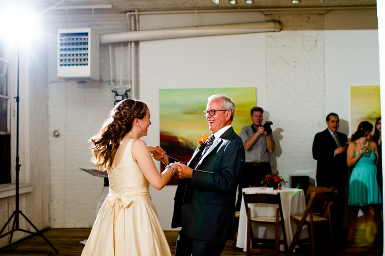 chicago_wedding_photography_at_gruen_gallery-118.jpg
