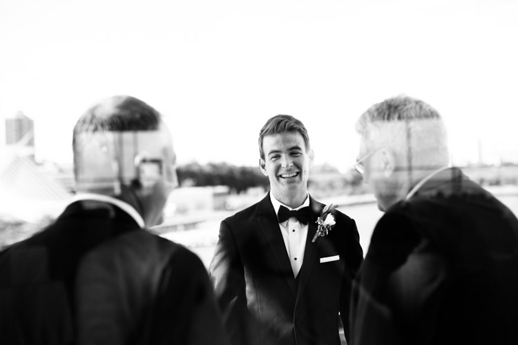 pier_wisconsin_wedding_john_megan-022.jpg