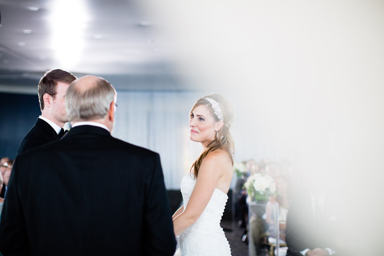 pier_wisconsin_wedding_john_megan-030.jpg