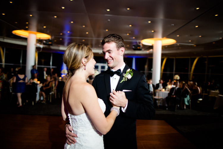 pier_wisconsin_wedding_john_megan-075.jpg