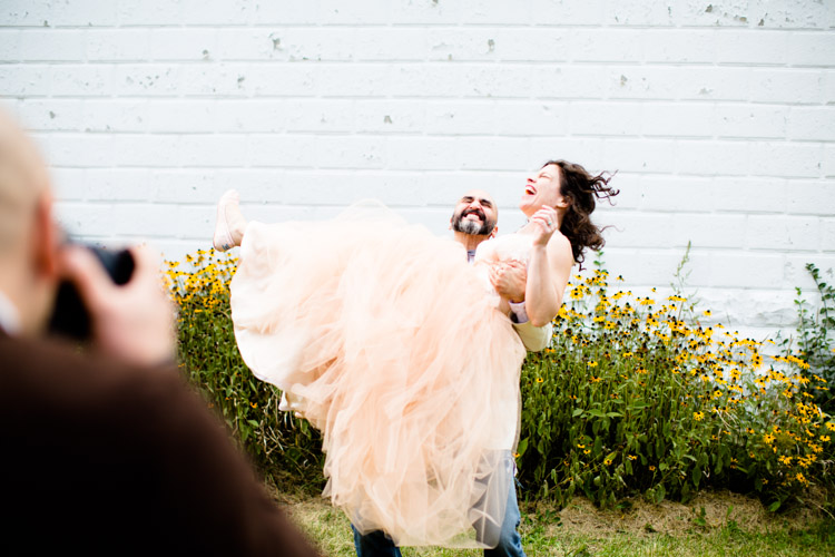 backyard_wedding_wisconsin_wedding_photography_matt_haas_photography-060.jpg