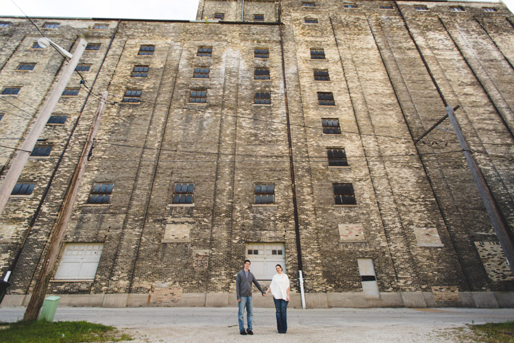 milwaukee_engagement_session_nl-006.jpg