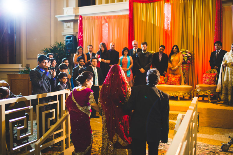 pakistani-wedding-photographers-chicago-milwaukee-zn-087.jpg