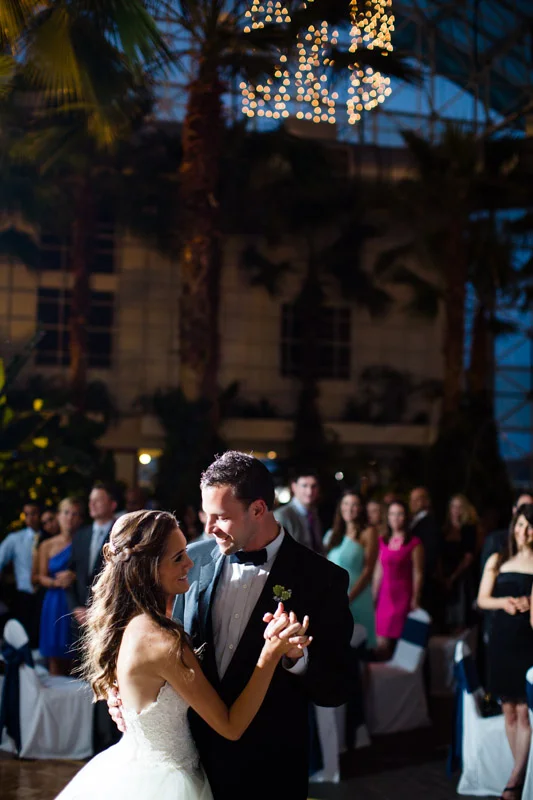 crystal-gardens-wedding-featured-chicago-photographers-136.jpg