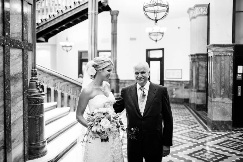 milwaukee-wedding-photographers-grain-exchange-035.jpg