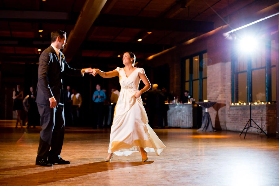skyline-loft-wedding-photography-chicago-0113.jpg