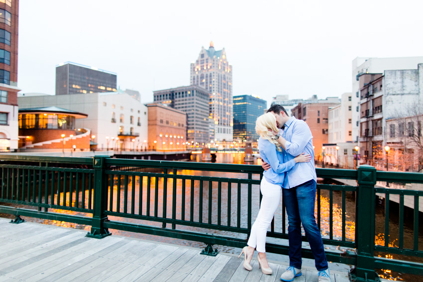 milwaukee-engagement-session-0032.jpg