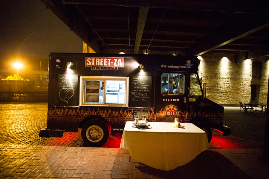 pritzlaff-wedding-milwaukee_0108.jpg