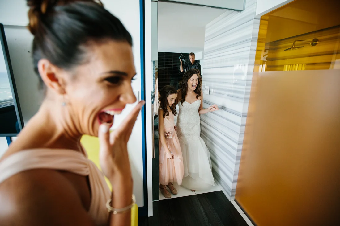 unique-chicago-wedding-photography-city-view-loft-1521.jpg